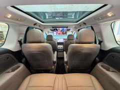 Li Auto i8 Standard Edition - ფოტო 11