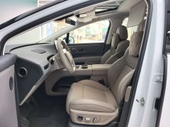 Li Auto i8 Standard Edition - ფოტო 6
