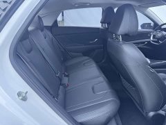 Hyundai Elantra 2023 1.5L CVT GLX Elite - ფოტო 16