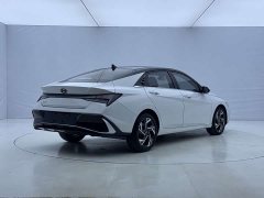 Hyundai Elantra 2023 1.5L CVT GLX Elite - ფოტო 4
