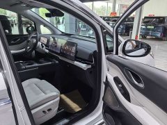 Voyah Lantu Dreamchaser PHEV AWD Flagship Kunpeng Edition - ფოტო 9