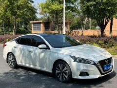 Nissan Teana 2021 2.0L XL Comfort - ფოტო 3