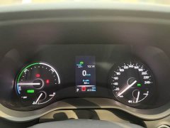Toyota Sienna 2.5L Hybrid AWD Premium - ფოტო 4