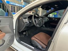 Volvo S60 T4 Intelligent Luxury Edition - ფოტო 4