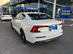 Volvo S60 T4 Intelligent Luxury Edition - ფოტო 9