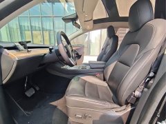 Tesla Model Y Rear-Wheel Drive - ფოტო 4