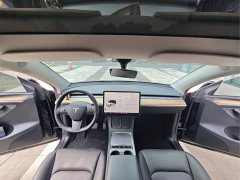 Tesla Model Y Rear-Wheel Drive - ფოტო 6