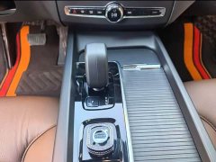 Volvo XC60 2022 B5 AWD Smart Luxury Edition - ფოტო 17