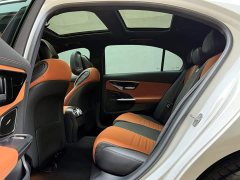 Mercedes-Benz C-Class Facelift C 260 L AMG Line - ფოტო 10