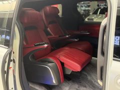 Toyota Grevias 2.5L Hybrid Luxury - ფოტო 11