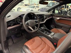 Volkswagen Touareg 2023 3.0TSI Sharp Prestige Edition - ფოტო 4