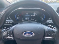 Ford Focus Sedan EcoBoost 180 Automatic ST Line - ფოტო 8