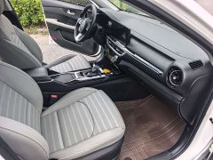 Kia K3 1.5L CVT Luxury Edition - ფოტო 9