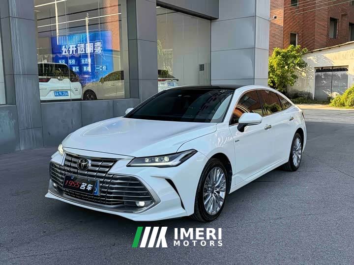 Toyota Avalon Hybrid 2.0L Luxury