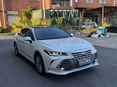 Toyota Avalon 2024 Hybrid 2.0L Luxury - ფოტო 3