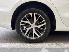 Geely Emgrand 4th Generation 1.5L CVT Luxury - ფოტო 9