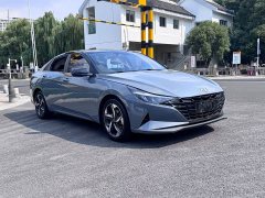 Hyundai Elantra 2021 1.5L CVT Luxury - ფოტო 1