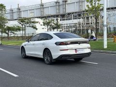 Volkswagen Lingdu L 280TSI DSG Dazzling Red Edition - ფოტო 4