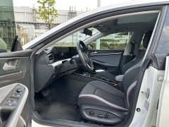 Volkswagen Lingdu L 280TSI DSG Dazzling Red Edition - ფოტო 7