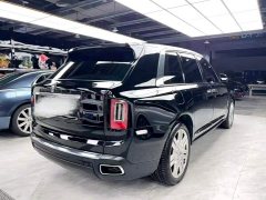 Rolls-Royce Cullinan 2018 Four-Seater - ფოტო 3