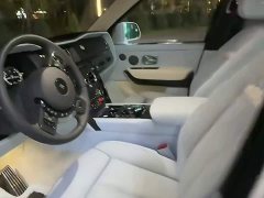 Rolls-Royce Cullinan 2018 Four-Seater - ფოტო 5