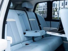 Rolls-Royce Cullinan Five-Seater - ფოტო 17