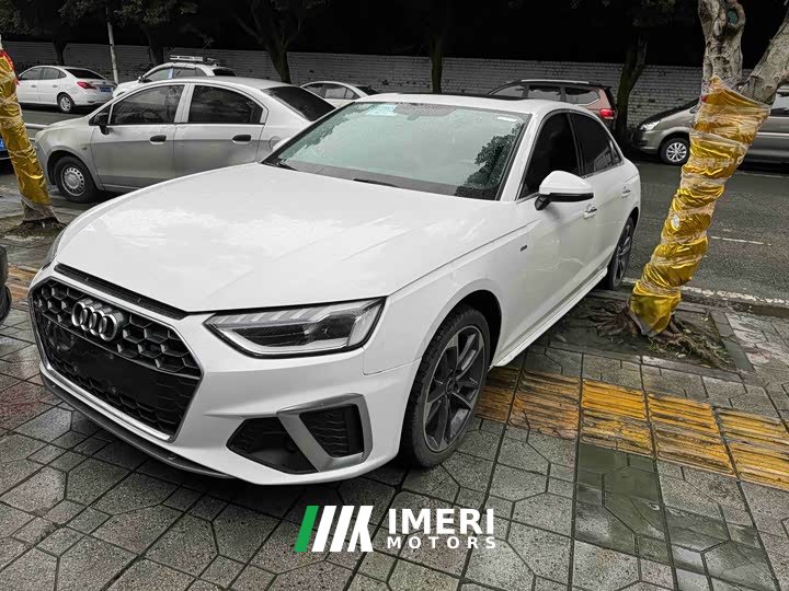 Audi A4L 40 TFSI Fashion Dynamic