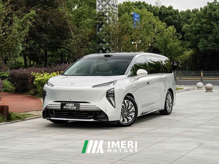 Buick Zhijing Shijia Luxury Edition - ავტომობილი ჩინეთიდან
