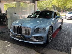 Bentley Flying Spur 4.0T V8 Standard Edition - ფოტო 1