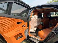 Bentley Flying Spur 4.0T V8 Elegance Edition - ფოტო 5