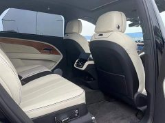 Bentley Bentayga 2023 4.0T V8 Long Wheelbase Elegance Edition - ფოტო 7