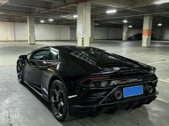 Lamborghini Huracán 2020 Huracán EVO RWD - ფოტო 2