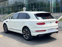 Bentley Bentayga 4.0T V8 - ფოტო 4