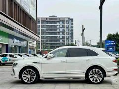 Bentley Bentayga Plug-in Hybrid 2021 3.0T PHEV - ფოტო 3
