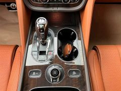 Bentley Bentayga 4.0T V8 - ფოტო 8