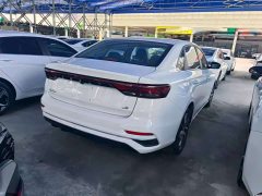 Geely Emgrand 2022 4th Generation 1.5L CVT Luxury - ფოტო 11