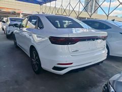 Geely Emgrand 2022 4th Generation 1.5L CVT Luxury - ფოტო 13