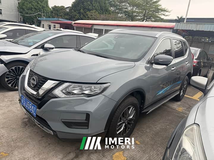 Nissan Qashqai Honor 2.0L FWD Premium - ავტომობილი ჩინეთიდან