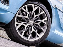 Aston Martin DBX 2021 4.0T V8 Enigma - ფოტო 9
