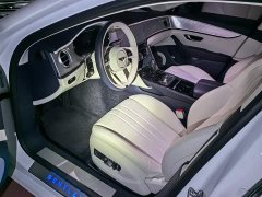 Bentley Flying Spur 4.0T V8 Standard Edition - ფოტო 4
