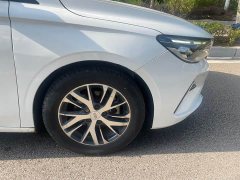 Geely Emgrand 4th Generation 1.5L CVT Luxury - ფოტო 13
