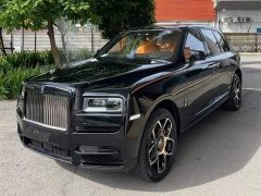 Rolls-Royce Cullinan Black Badge - ფოტო 1