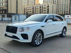 Bentley Bentayga 4.0T V8 Long Wheelbase - ფოტო 1