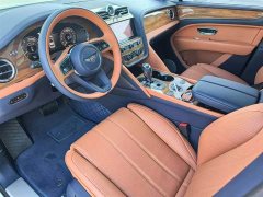 Bentley Bentayga 4.0T V8 Long Wheelbase - ფოტო 5