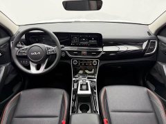 Kia Situs 1.5L CVT Luxury - ფოტო 10
