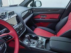 Bentley Bentayga 4.0T V8 - ფოტო 10