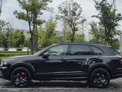 Bentley Bentayga 4.0T V8 - ფოტო 2
