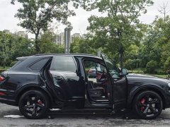 Bentley Bentayga 4.0T V8 - ფოტო 5
