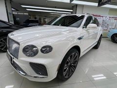 Bentley Bentayga 4.0T V8 - ფოტო 1