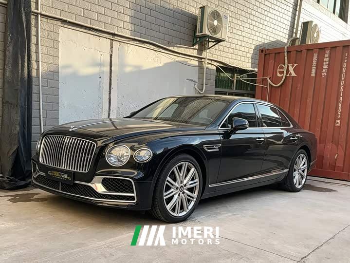 Bentley Flying Spur 4.0T V8 Standard Edition